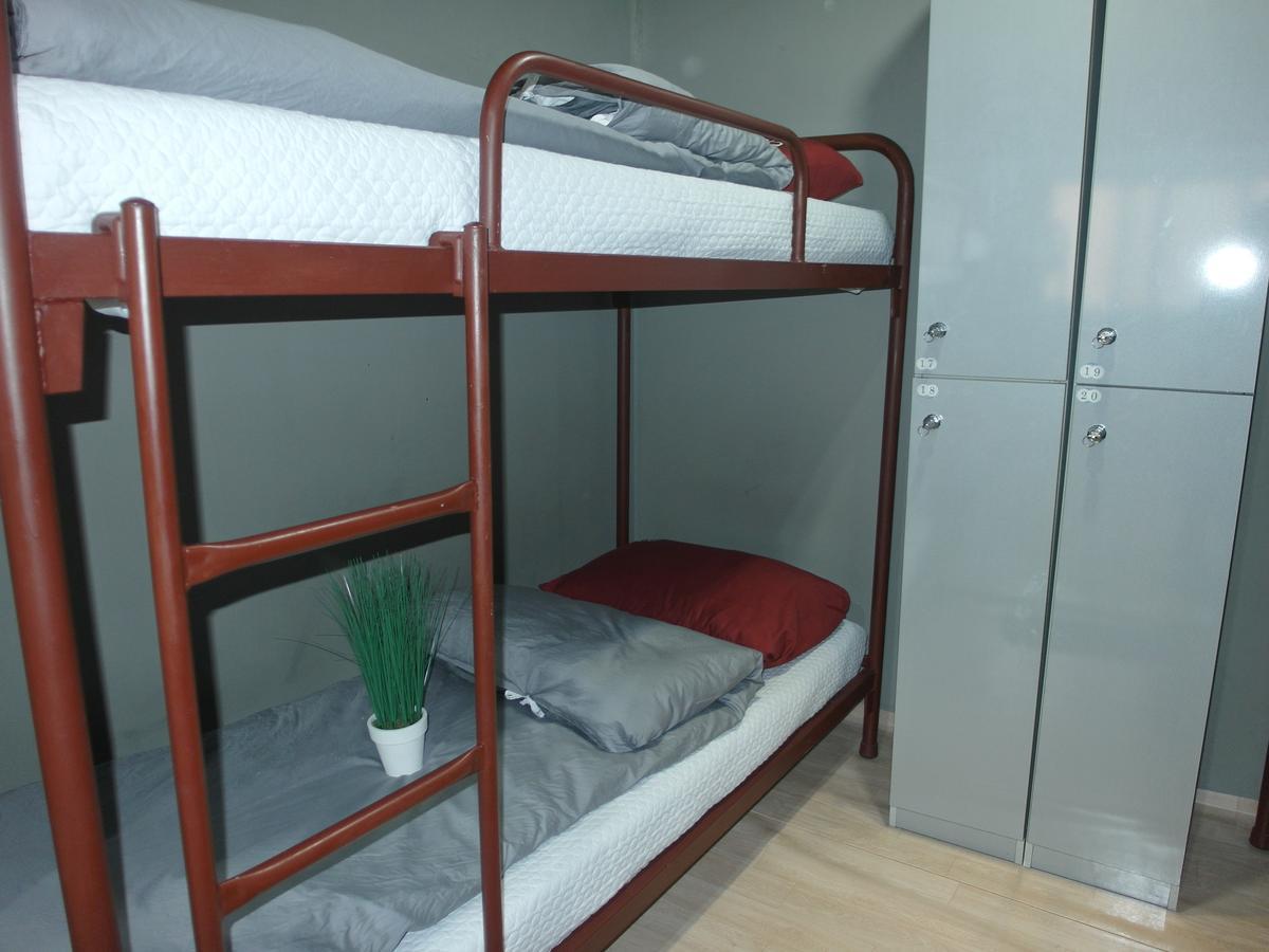 Fnstay Muslim Friendly Guesthouse Seoul Exterior photo